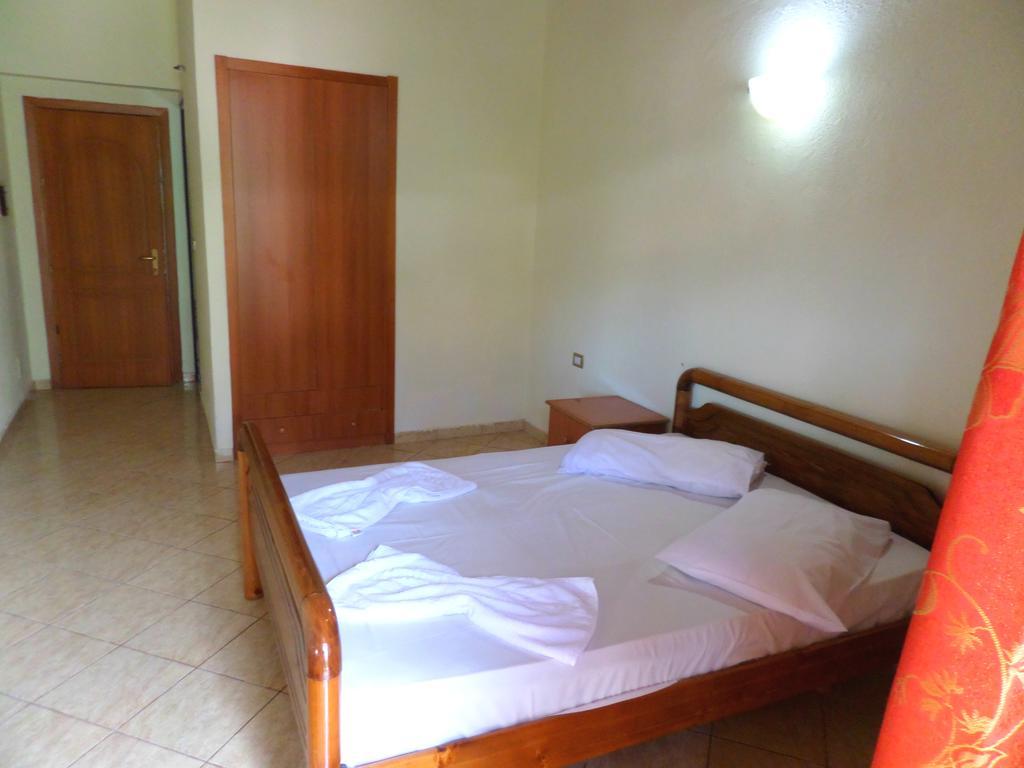 Hotel Belle Vue Dhërmi Pokoj fotografie